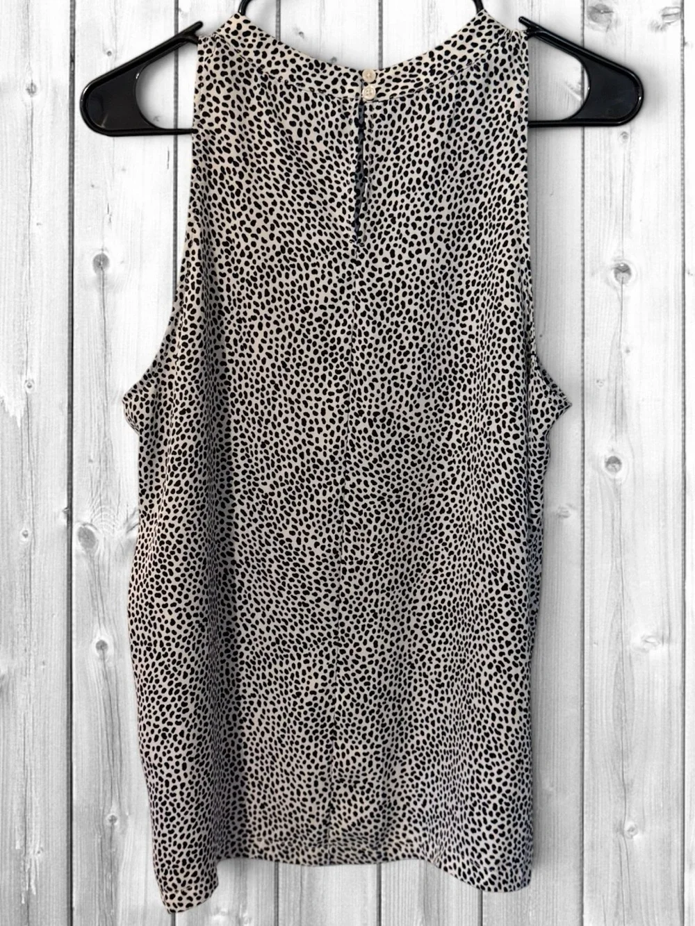 🌼Worthington Black & White Dotted Sleeveless Tank